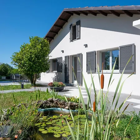 Boscara By Interhome וילה